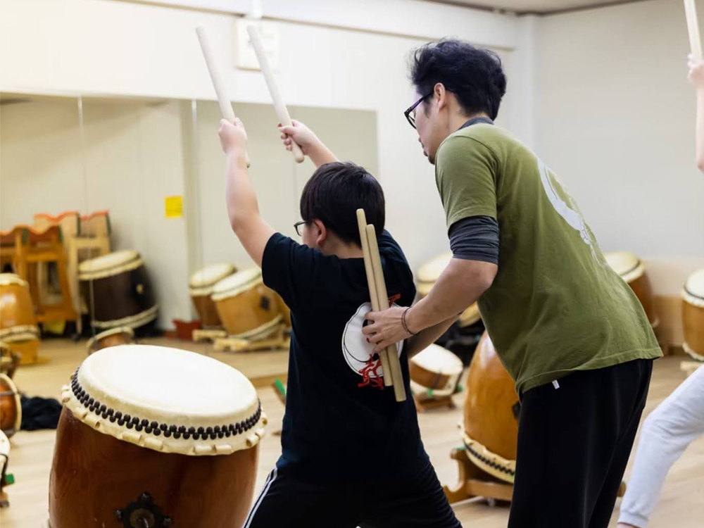 写真：東海太鼓センター　教室